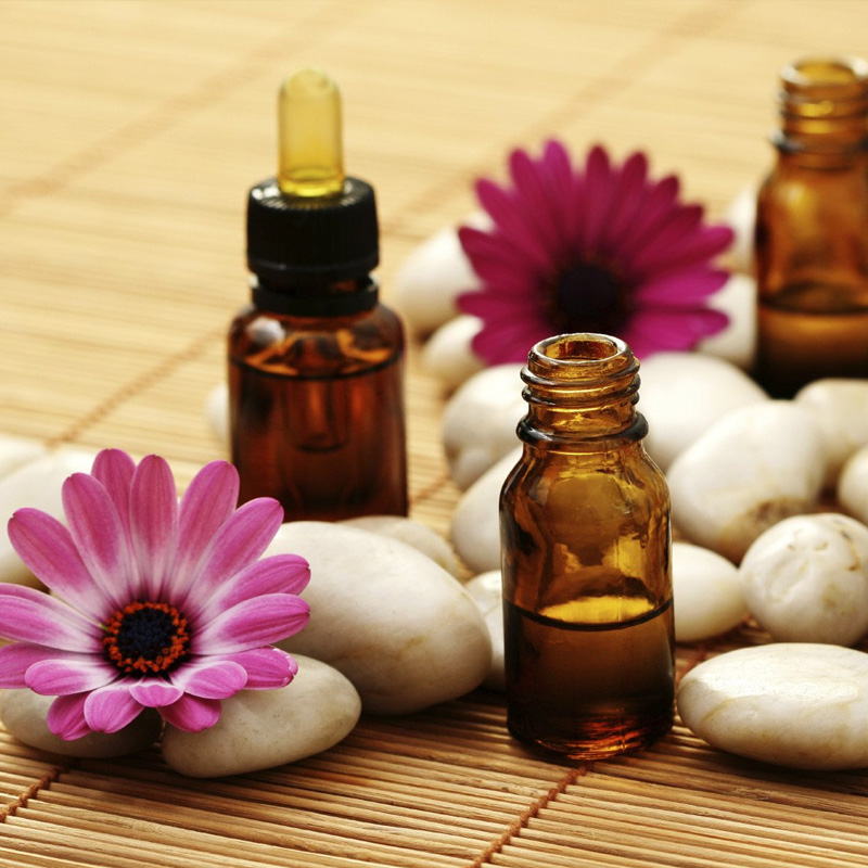 Aroma Oil Massage Bahrain | Armani Spa Bahrain