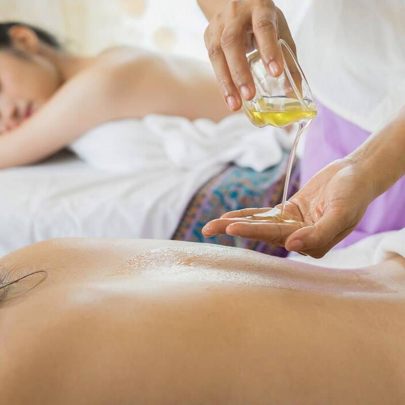 Relaxing Oil Massage Bahrain | Armani Spa Bahrain